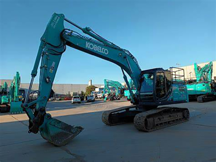 神鋼挖掘機維修拆解:深度了解售后服務與維修流程